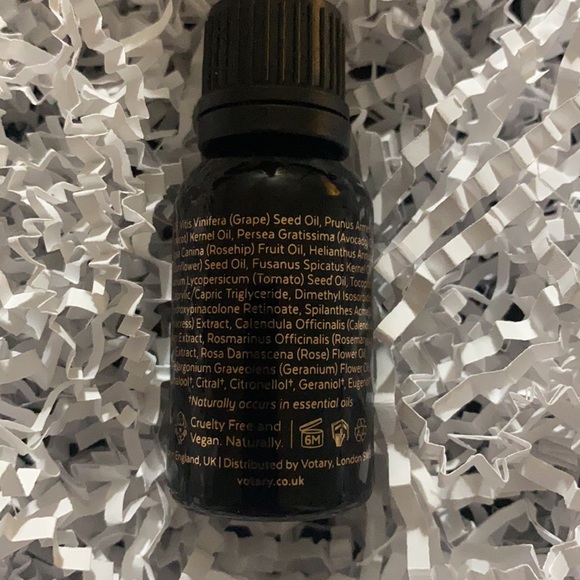 Votary Intense Night Oil Rosehip and Retinoid 15ml - Picture 2 of 2